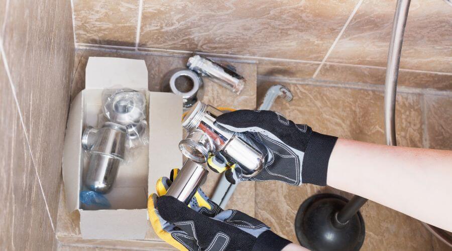 Professional residential roofers in Deputy, IN